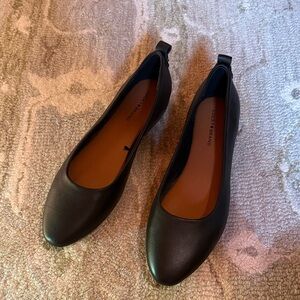 NWOT Lucky Brand Black Flats size 9.5